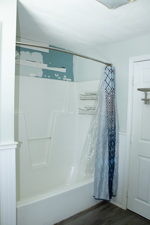 25 Bear Hill Road Gardner, MA 01440 - Photo 25 of 39 a bathroom with a shower