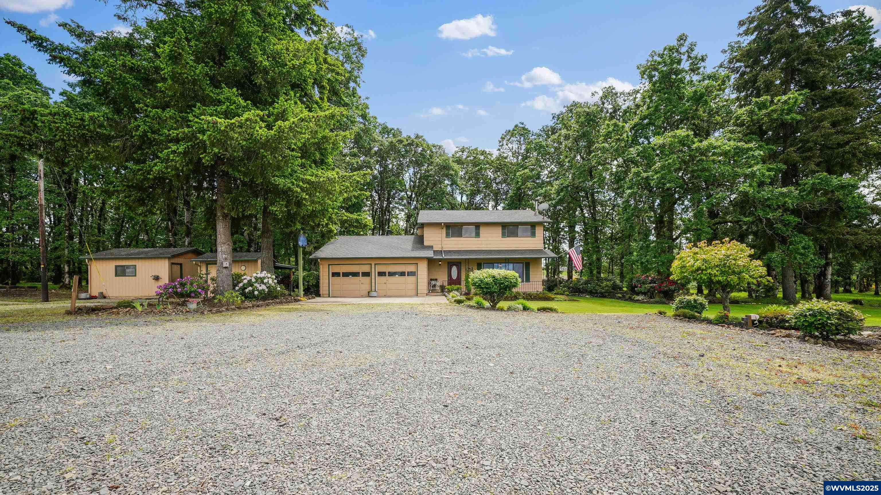 41238 Manitau Road Southeast Stayton, OR 97383 - Photo 3 of 44 Gallery Image 3