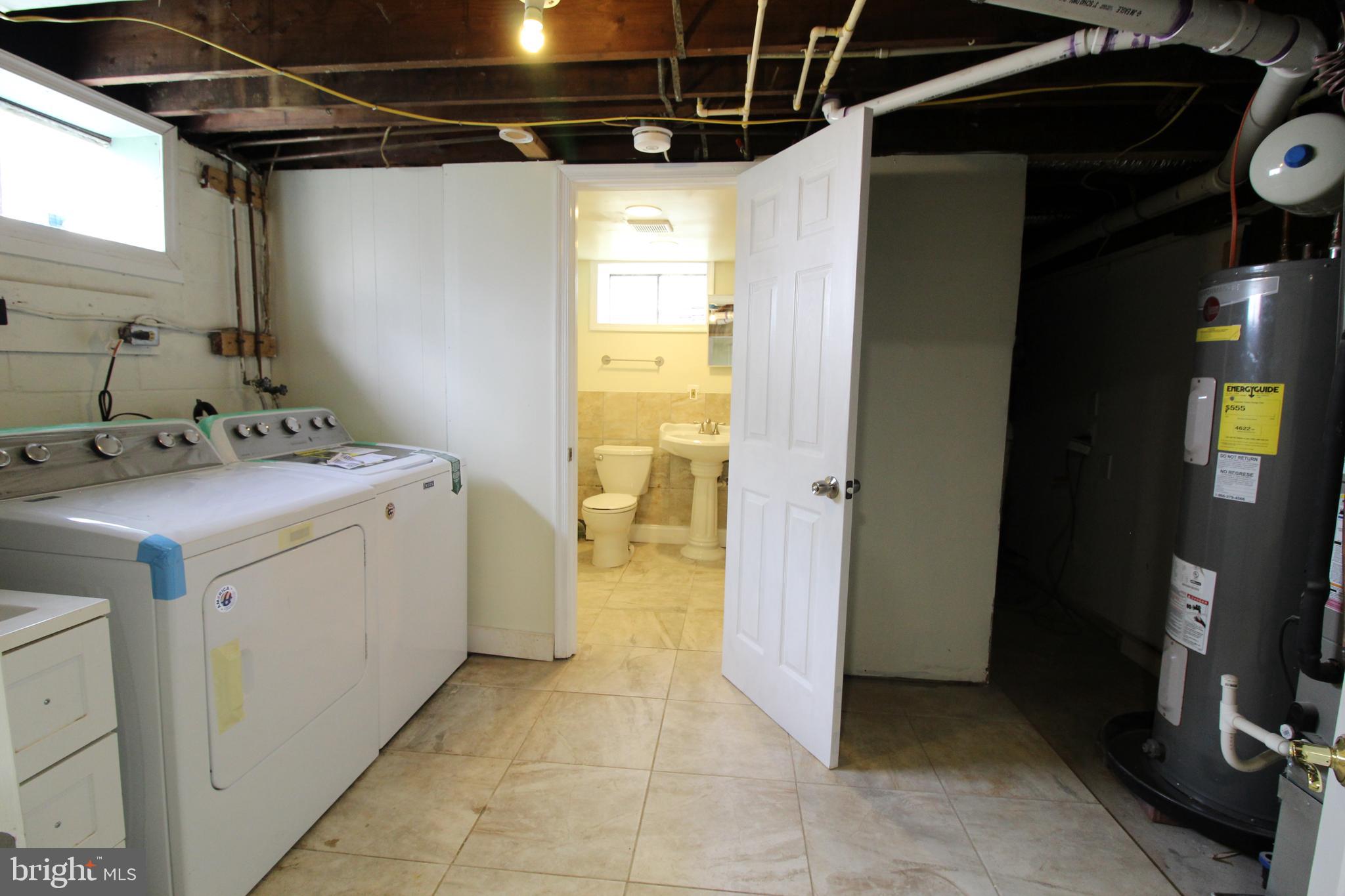 7300 Castlemoor Road Baltimore, MD 21244 - Photo 25 of 40 Utility Room