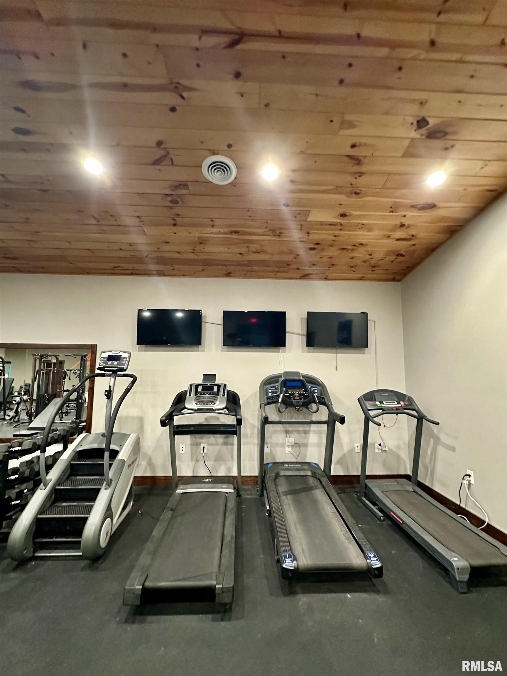 20 Ashley Lane Casey, IL 62420 - Photo 14 of 98