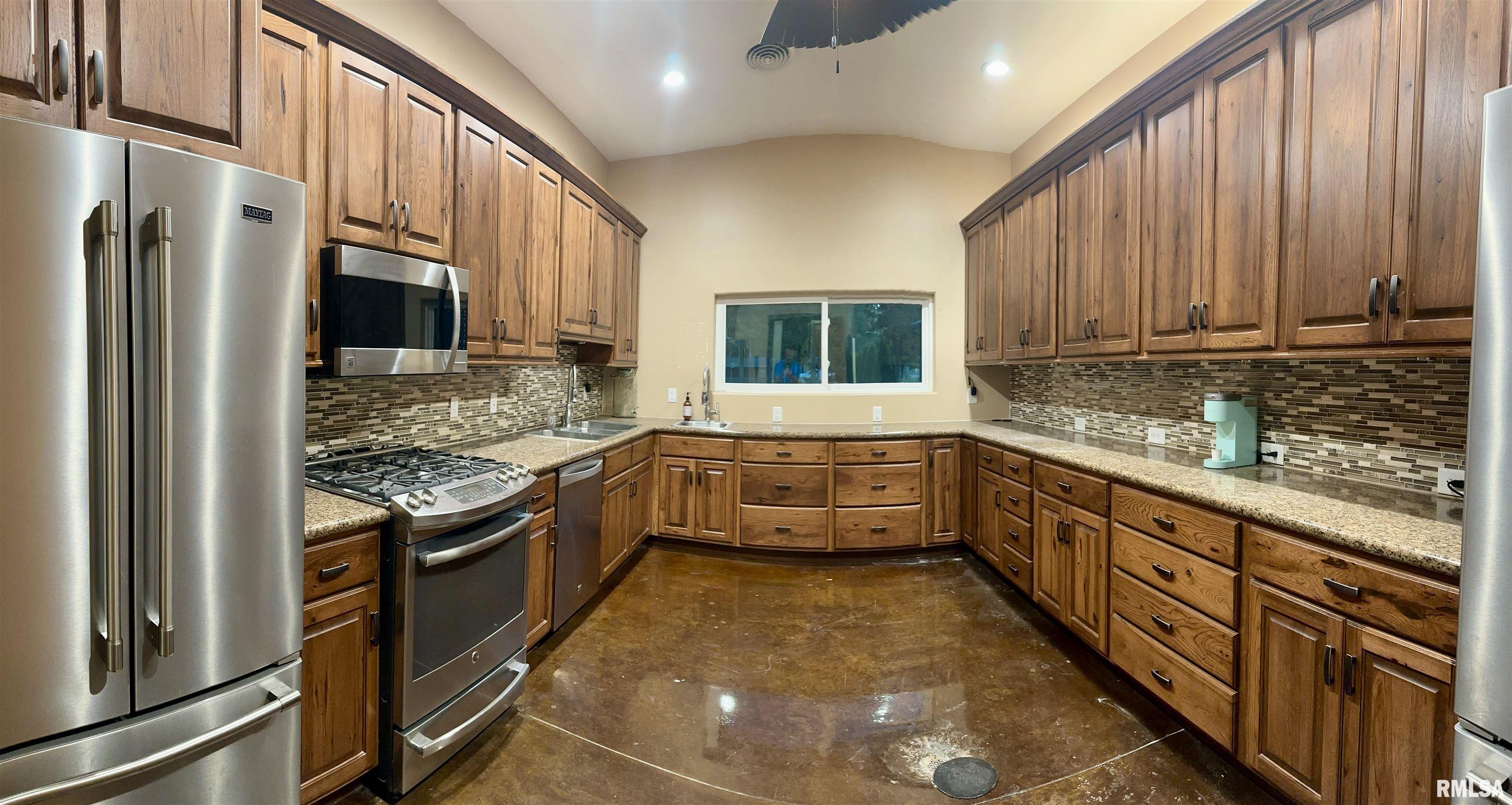 20 Ashley Lane Casey, IL 62420 - Photo 25 of 98