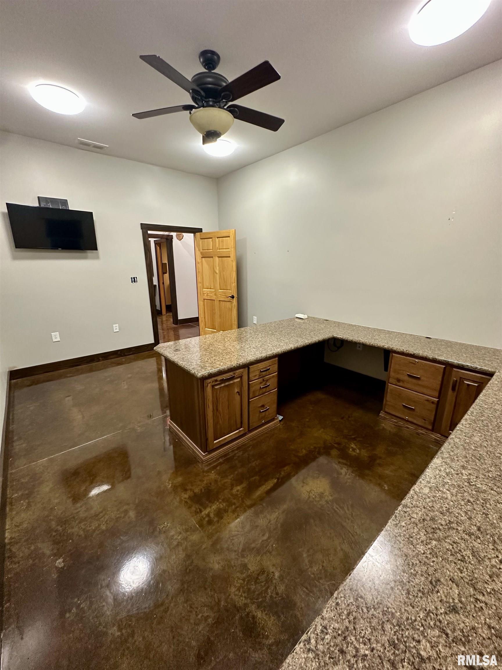 20 Ashley Lane Casey, IL 62420 - Photo 37 of 98