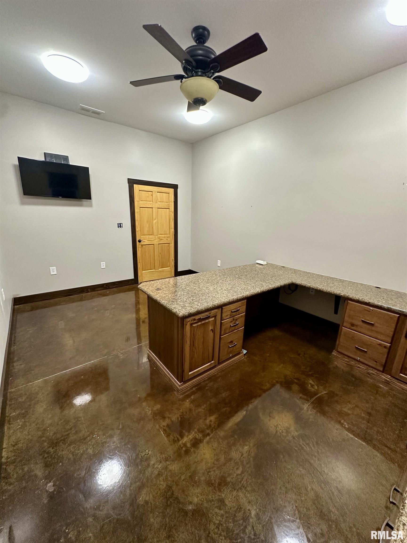 20 Ashley Lane Casey, IL 62420 - Photo 41 of 98