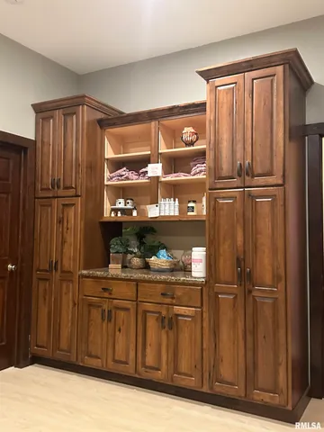 $439,900 | 20 Ashley Lane, Casey, IL 62420