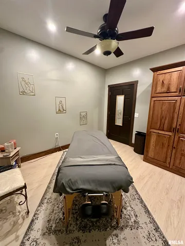 $439,900 | 20 Ashley Lane, Casey, IL 62420