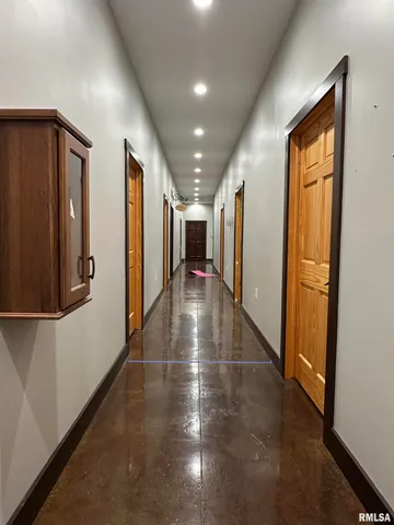 $439,900 | 20 Ashley Lane, Casey, IL 62420