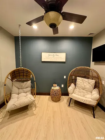 $439,900 | 20 Ashley Lane, Casey, IL 62420