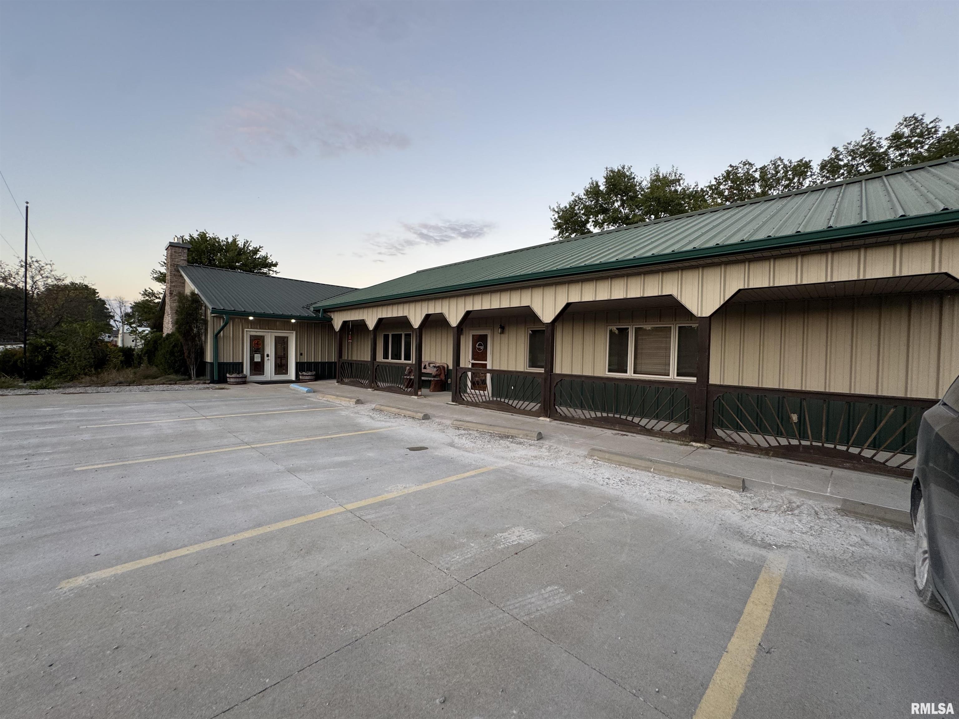 20 Ashley Lane Casey, IL 62420 - Photo 7 of 98