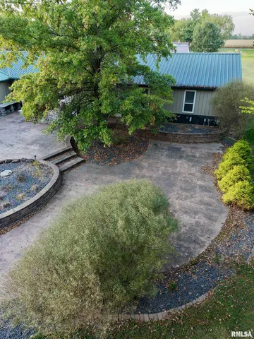 $439,900 | 20 Ashley Lane, Casey, IL 62420