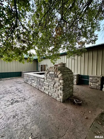 $439,900 | 20 Ashley Lane, Casey, IL 62420