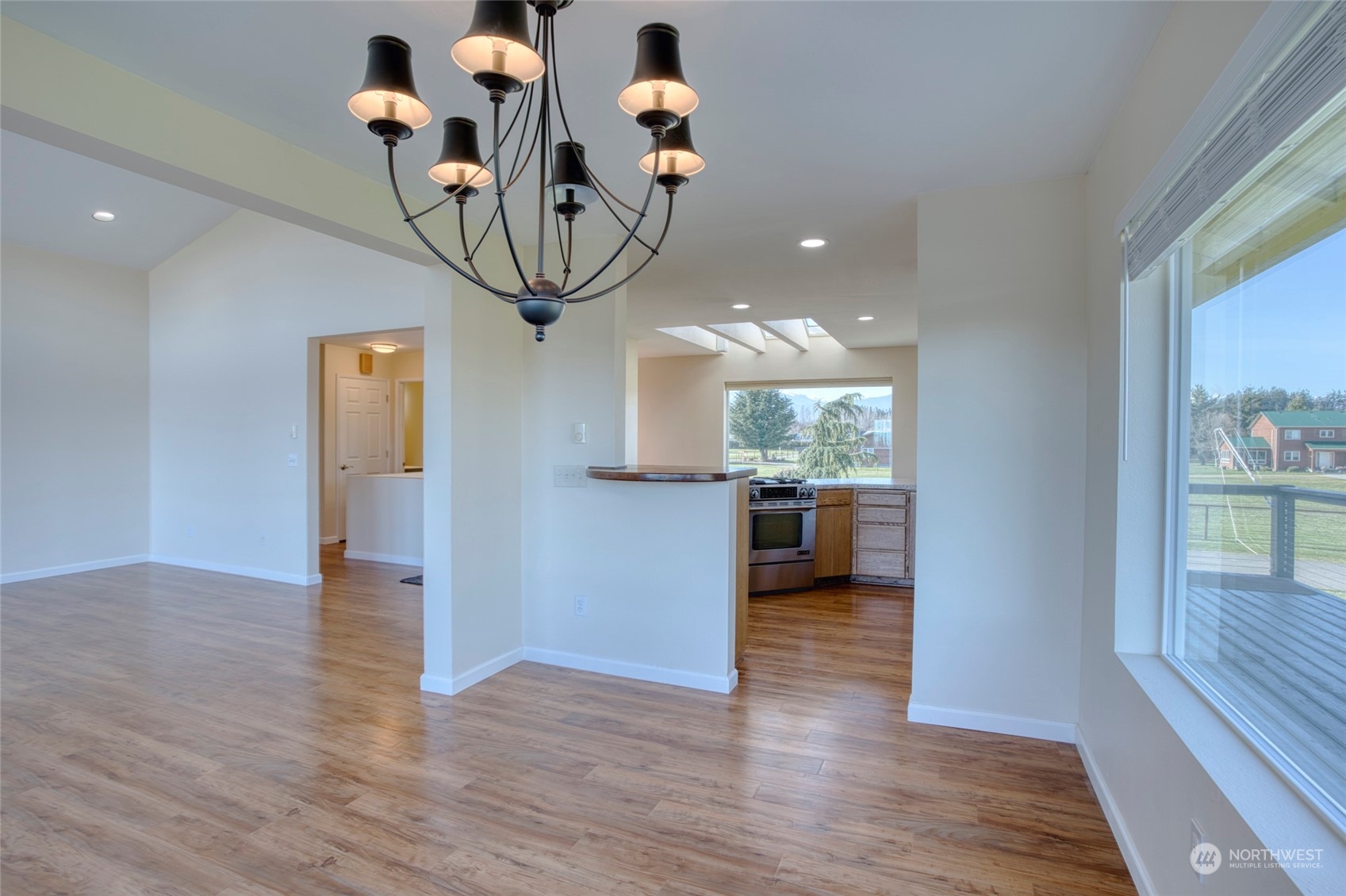 33 Seahawk Drive Sequim, WA 98382 - Photo 6 of 40 Gallery Image 6