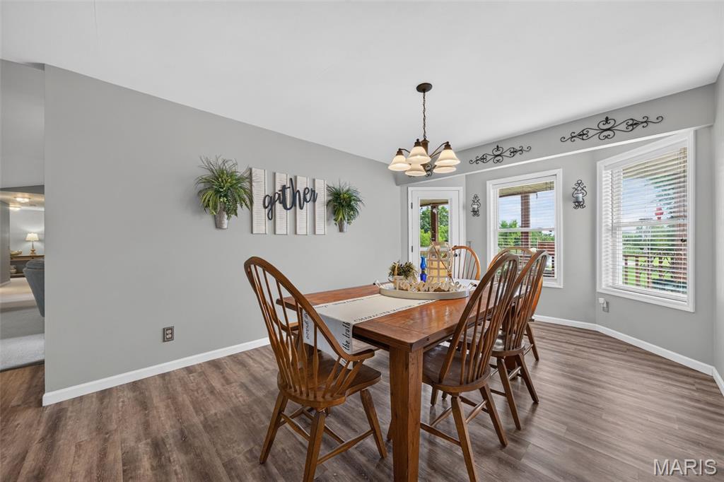 4075 Hwy D Defiance, MO 63341 - Photo 6 of 87