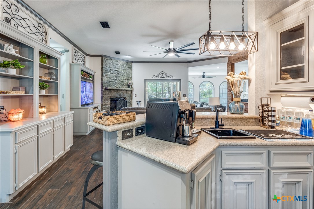 25867 Lewis Ranch Road New Braunfels, TX 78132 - Photo 12 of 42