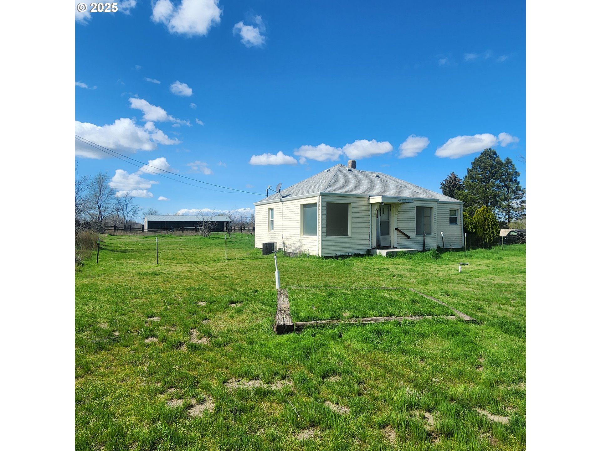 79434 Agnew Road Hermiston, OR 97838 - Photo 2 of 7