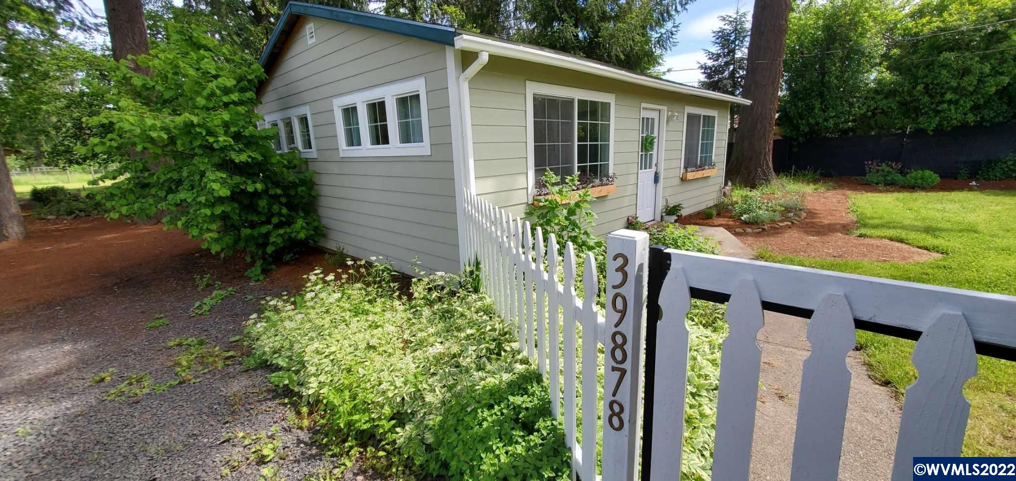 39878 Rock Creek Road Gates, OR 97346 - Photo 7 of 40