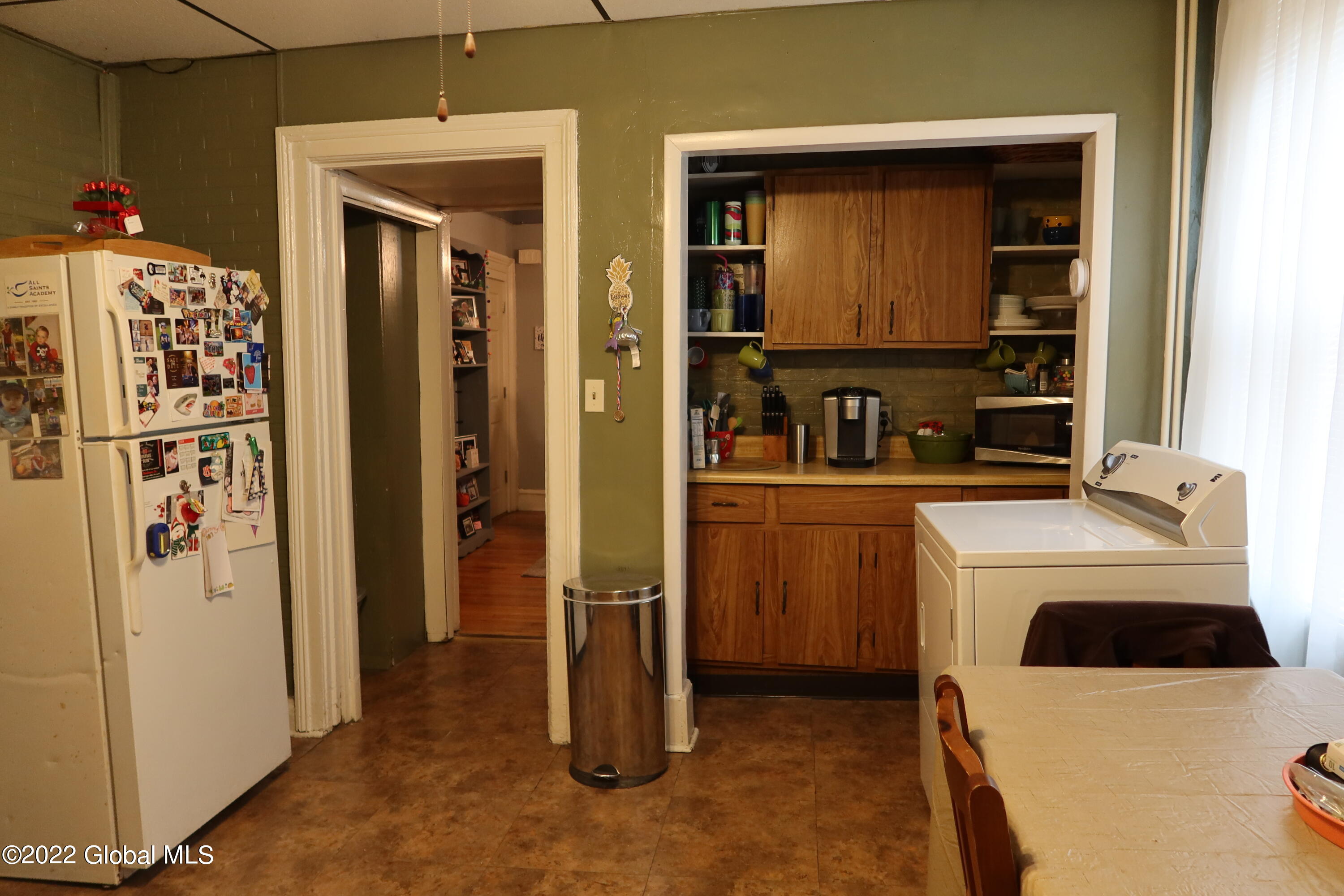 925 Broadway Rensselaer, NY 12144 - Photo 13 of 36 437A1D03-4B3C-412A-AE2E-38DF3C5045BB