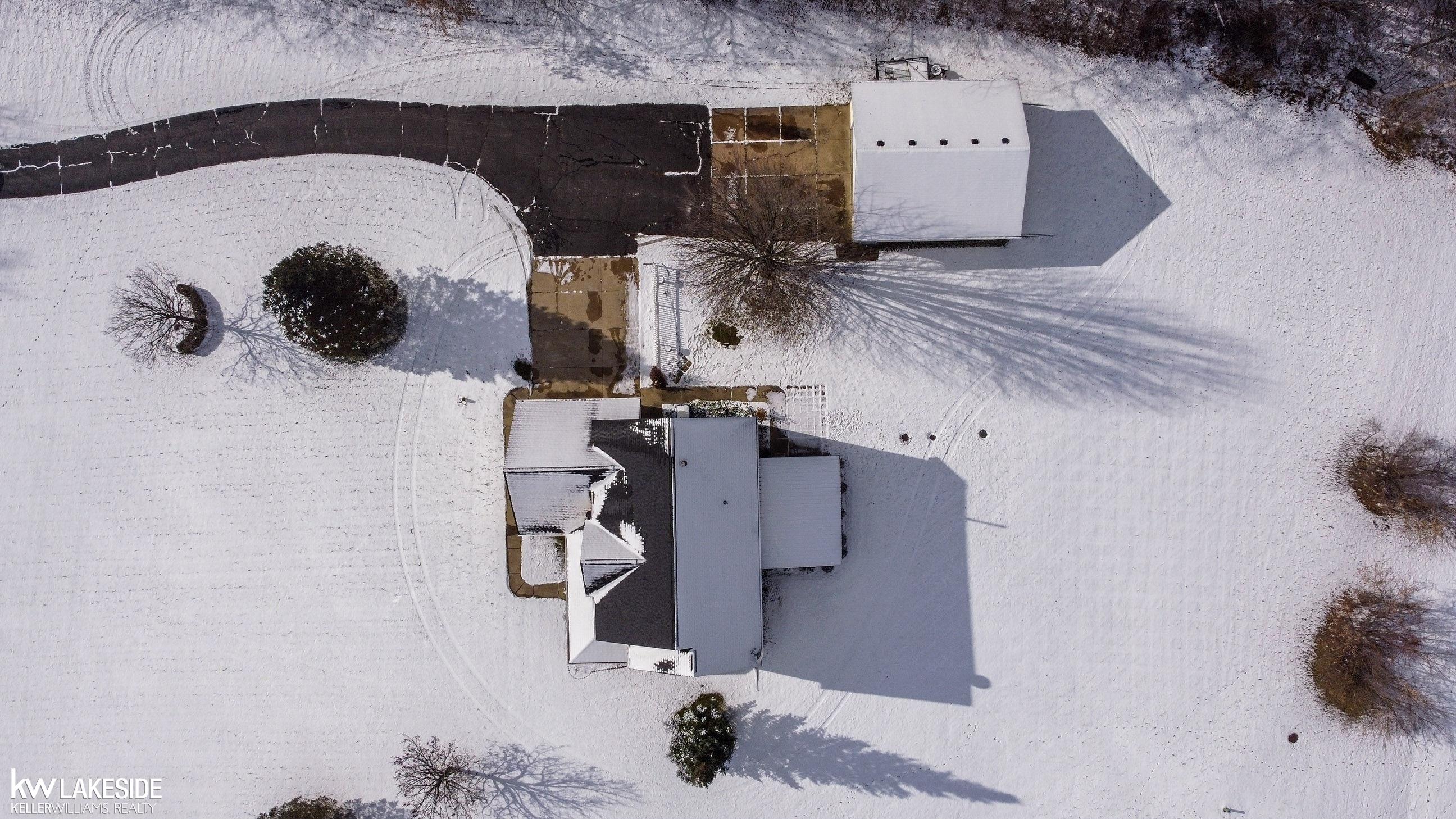 1771 East Romeo Road Leonard, MI 48367 - Photo 47 of 52 50129601-6ee8d982-4184-4c76-9f3e-1626e6d2e0db.JPG