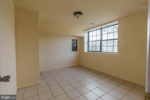 $2,700 | 12 Casey Court, Baltimore, MD 21228