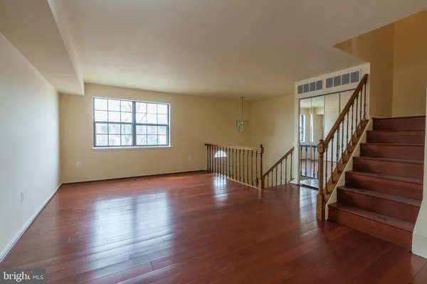 $2,700 | 12 Casey Court, Baltimore, MD 21228