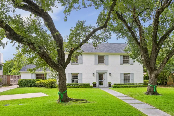 $1,895,000 | 6123 Riverview Way, Houston, TX 77057