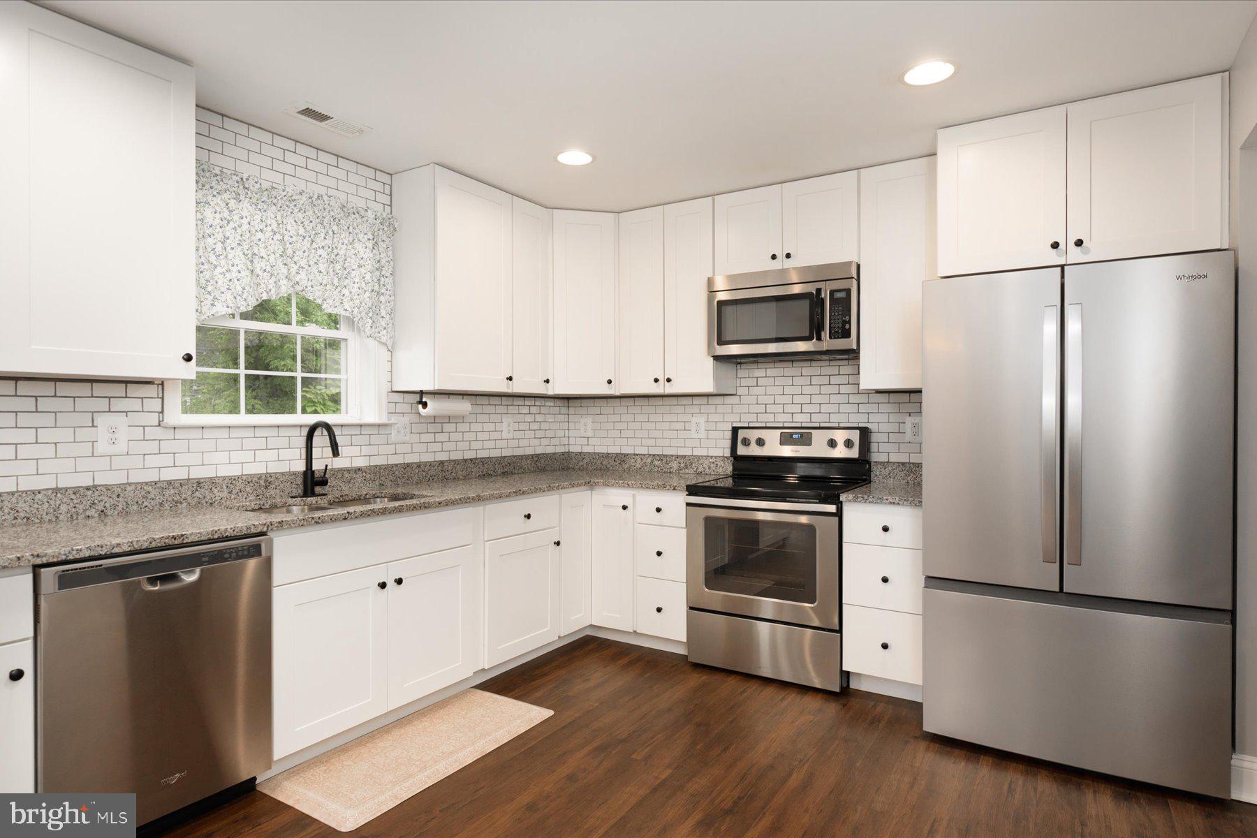 4909 Olive Street Shady Side, MD 20764 - Photo 12 of 40