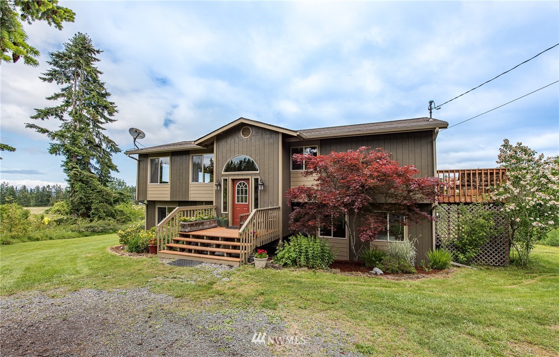 4091 Blue Mountain Road Port Angeles, WA 98362 - Photo 1 of 25 Gallery Image 1