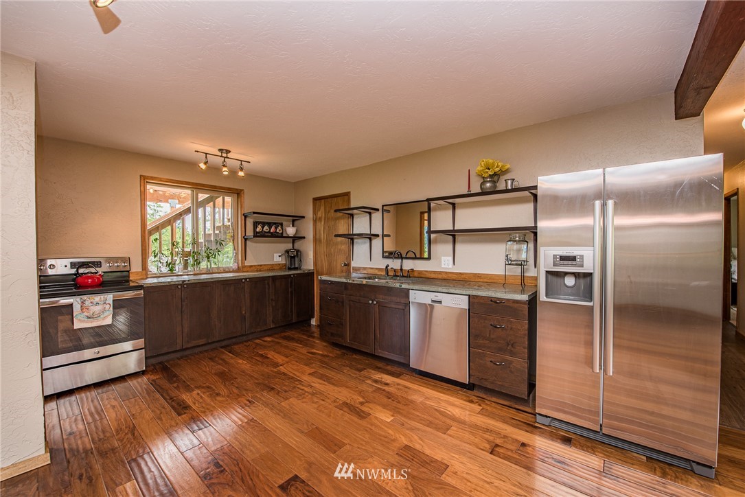 4091 Blue Mountain Road Port Angeles, WA 98362 - Photo 15 of 25 Gallery Image 15