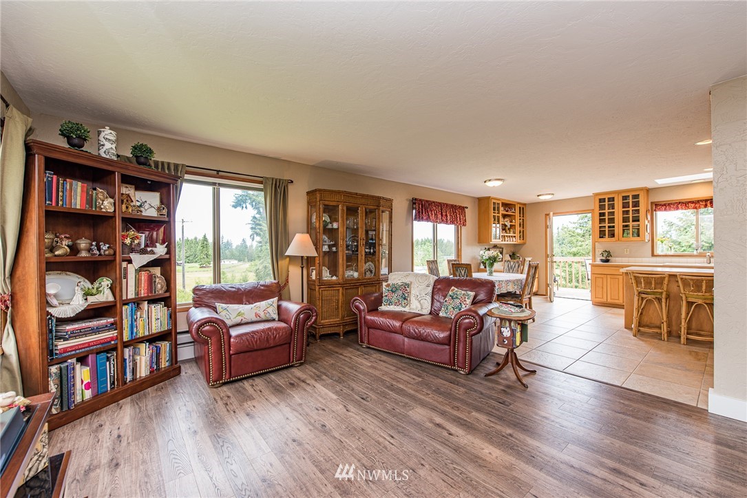 4091 Blue Mountain Road Port Angeles, WA 98362 - Photo 3 of 25 Gallery Image 3