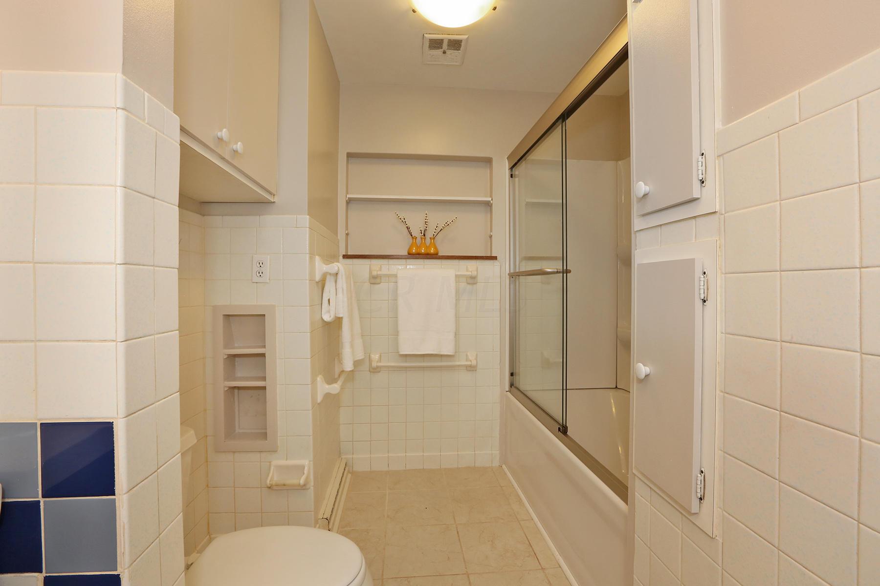 352 Schrock Road Worthington, OH 43085 - Photo 15 of 25