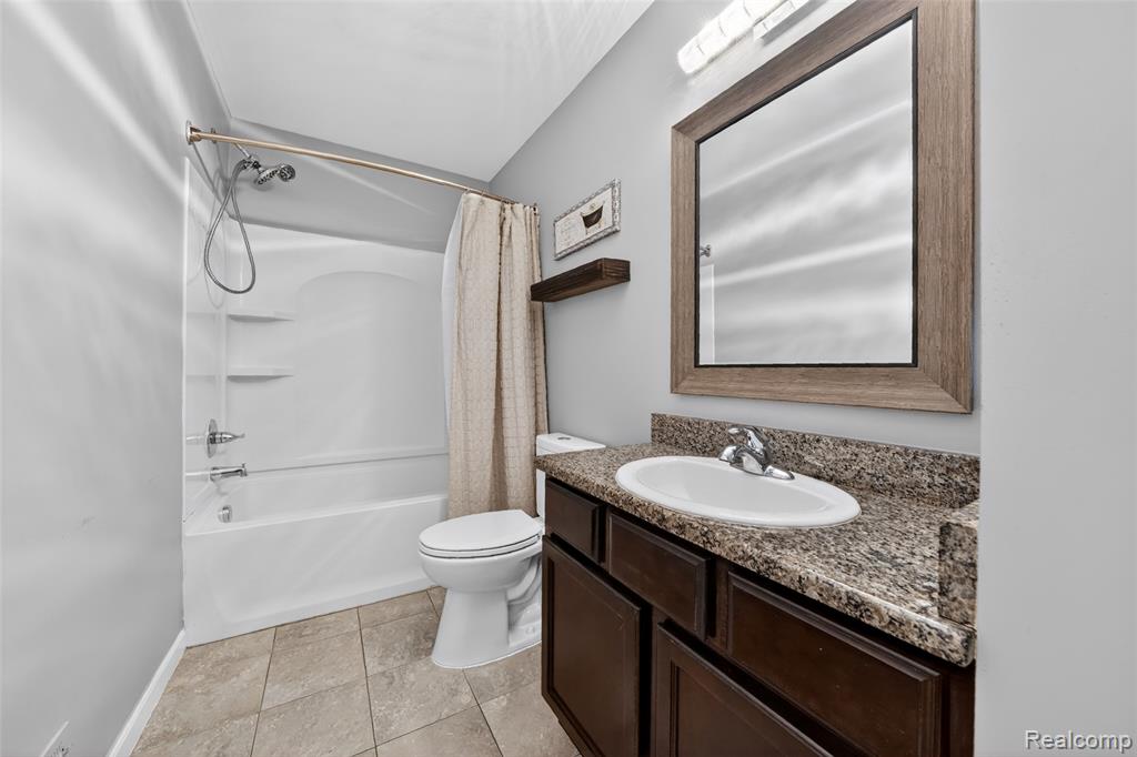 30278 Bradmore Road Warren, MI 48092 - Photo 27 of 28