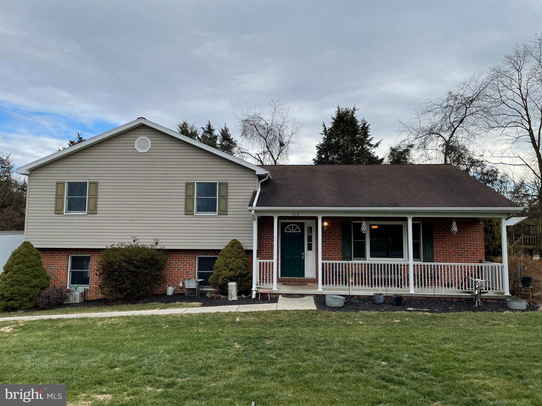 215 Montclair Road Gettysburg, PA 17325 - Photo 1 of 26