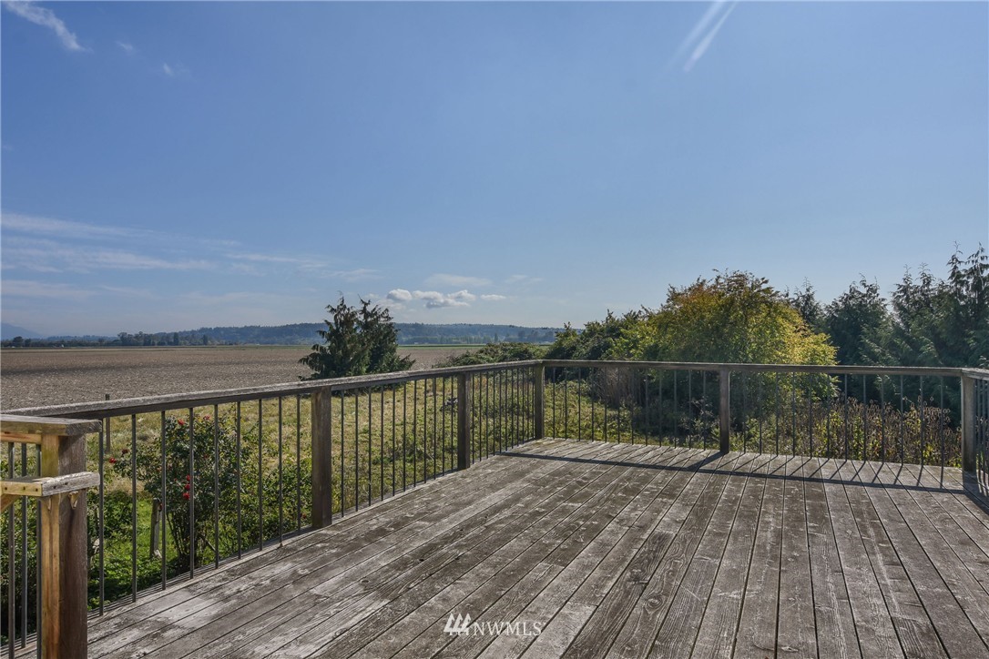 9320 Thomle Road Stanwood, WA 98292 - Photo 12 of 13 Gallery Image 12