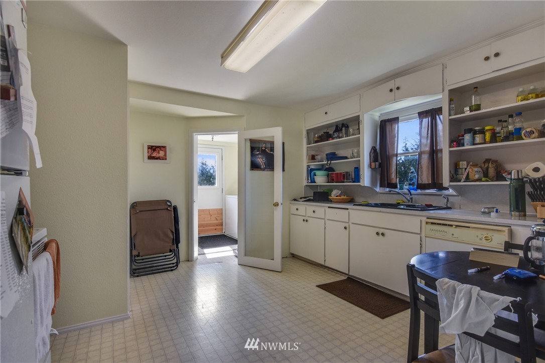 9320 Thomle Road Stanwood, WA 98292 - Photo 6 of 13 Gallery Image 6