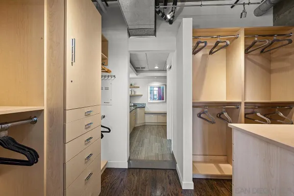 $5,800 | 877 Island Avenue, Unit 907, San Diego, CA 92101