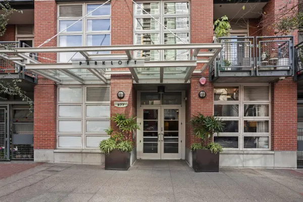 $5,800 | 877 Island Avenue, Unit 907, San Diego, CA 92101