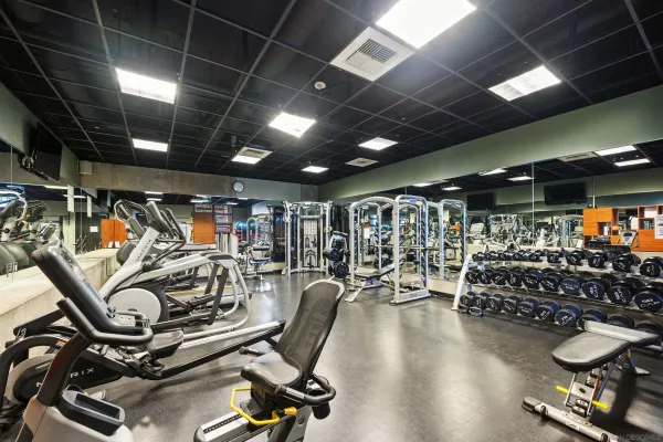 $5,800 | 877 Island Avenue, Unit 907, San Diego, CA 92101