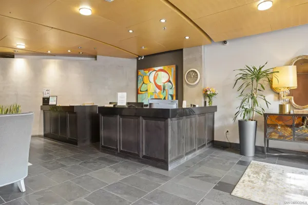 $5,800 | 877 Island Avenue, Unit 907, San Diego, CA 92101