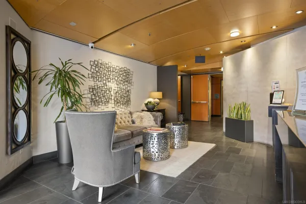 $5,800 | 877 Island Avenue, Unit 907, San Diego, CA 92101