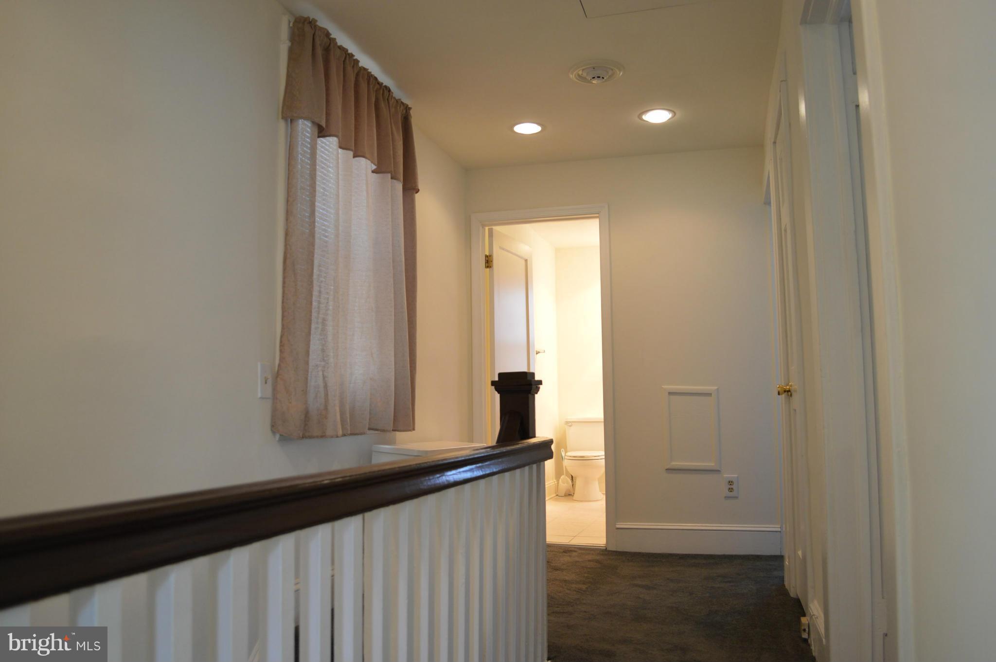 3804 Ridgecroft Road Baltimore, MD 21206 - Photo 12 of 24 Nice big hall on the 2nd floor
