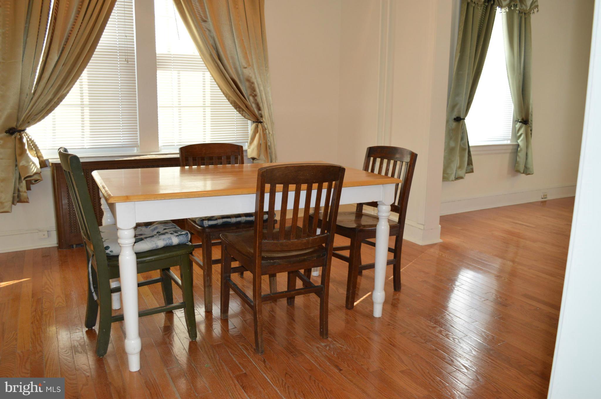 3804 Ridgecroft Road Baltimore, MD 21206 - Photo 6 of 24 Oak flooring continues into the formal dining room