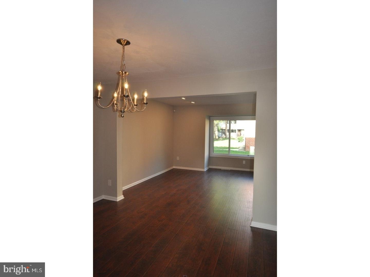 372 Bolton Road Hightstown, NJ 08520 - Photo 3 of 16 Dining Room