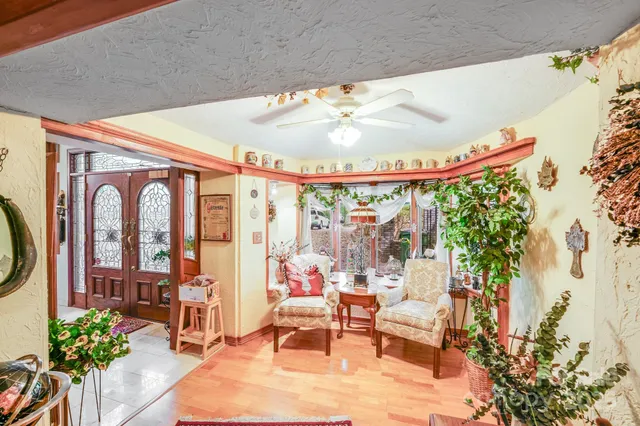 a living room filled with furniture