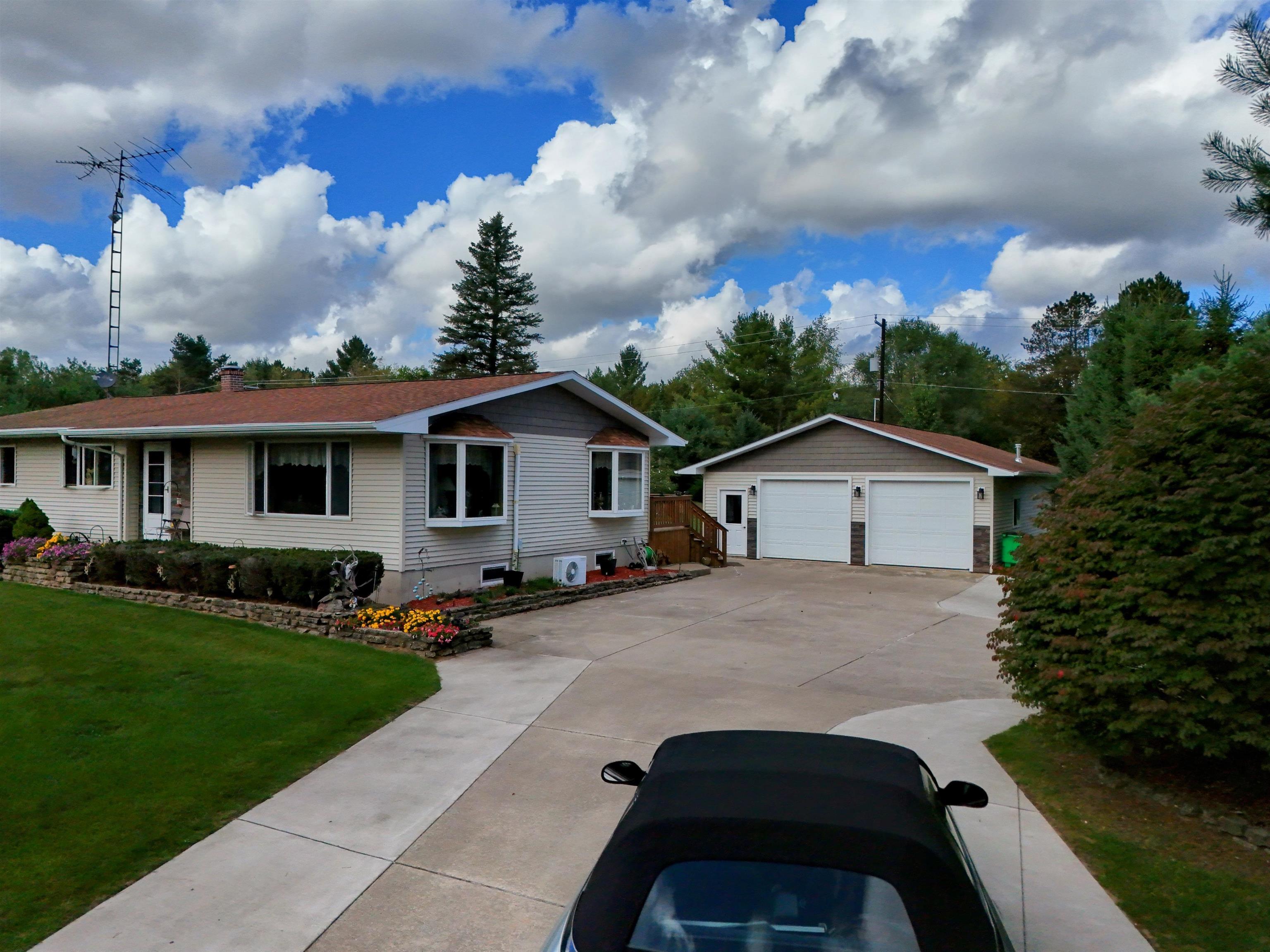 2031 East Dayton Road Caro, MI 48723 - Photo 1 of 35