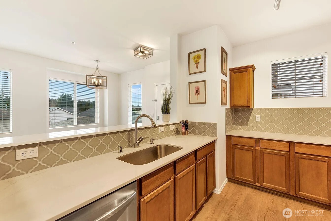 14915 38th Drive Southeast, Unit EE2029 Bothell, WA 98012 - Photo 2 of 16