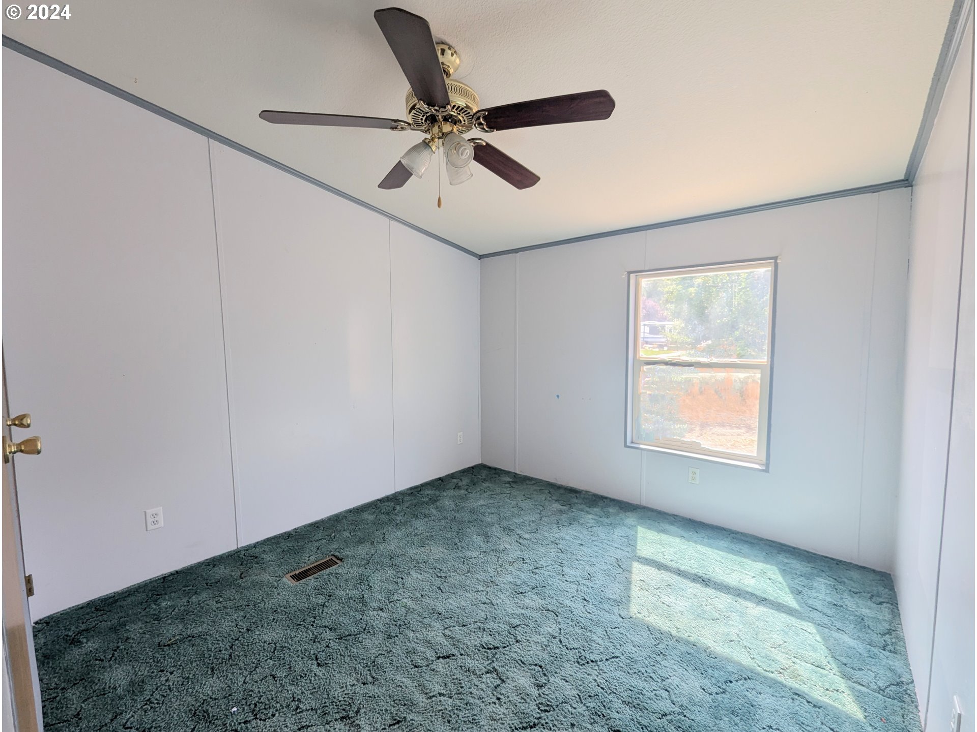 71 Rapid Run Loop La Grande, OR 97850 - Photo 18 of 27 Bedroom