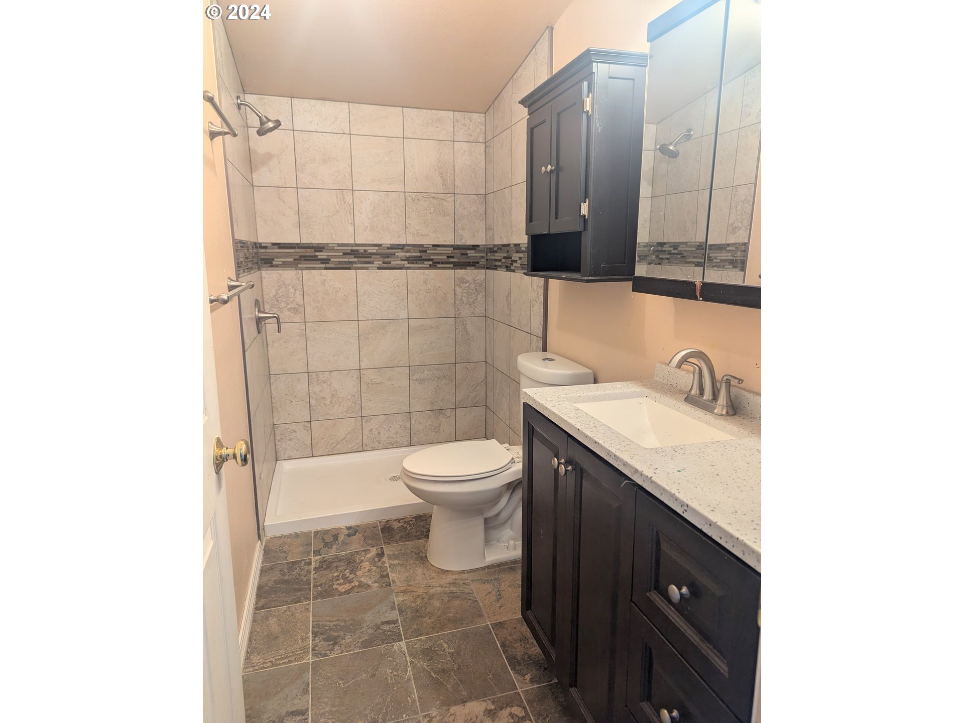 71 Rapid Run Loop La Grande, OR 97850 - Photo 24 of 27 Bathroom