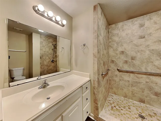 $1,945 | 4623 Trinity River Court, Spring, TX 77386