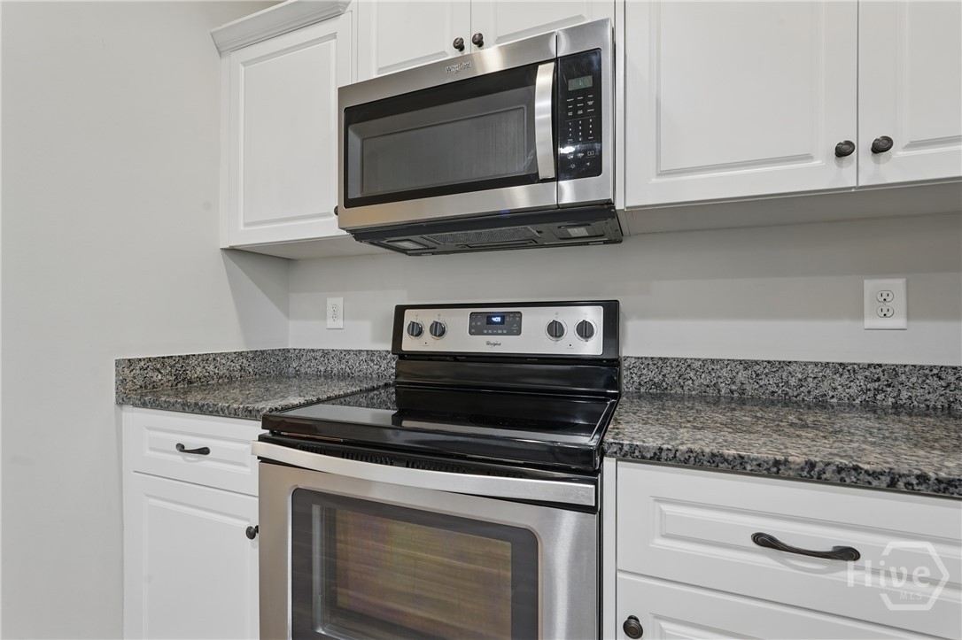 513 Potter Stone Square Pooler, GA 31322 - Photo 12 of 45