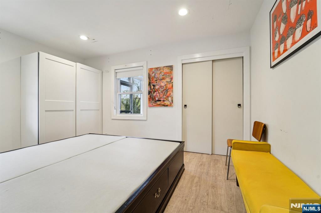 120 Gordon Avenue Tenafly, NJ 07670 - Photo 11 of 46