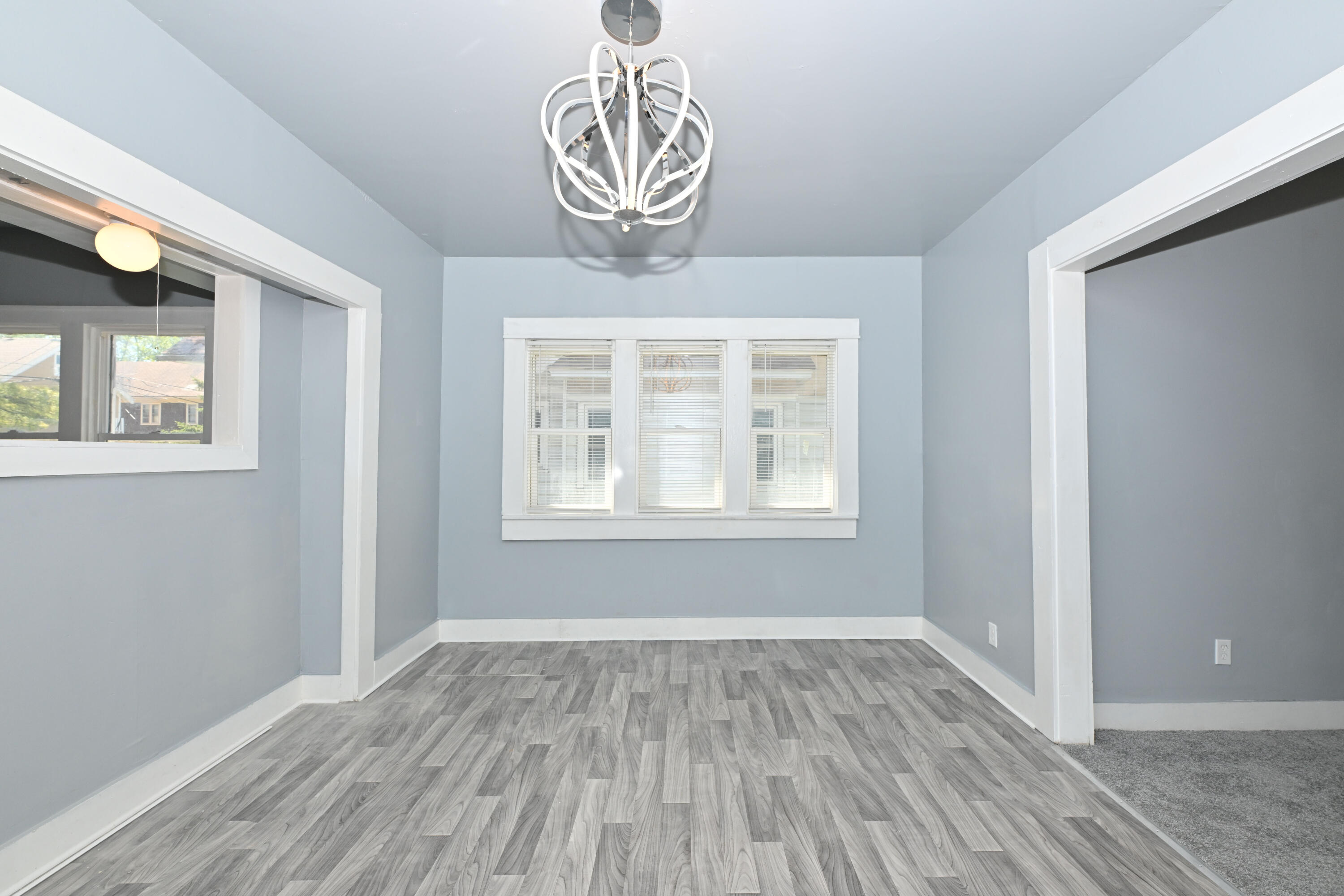 3052 North 40th Street Milwaukee, WI 53210 - Photo 11 of 43 Dining Room